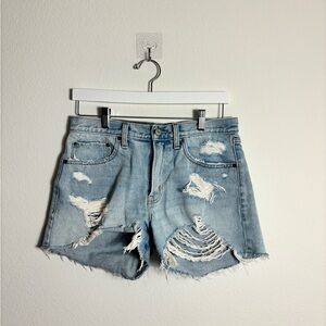 Abercrombie & Fitch Light Wash mid-rise boyfriend jean shorts